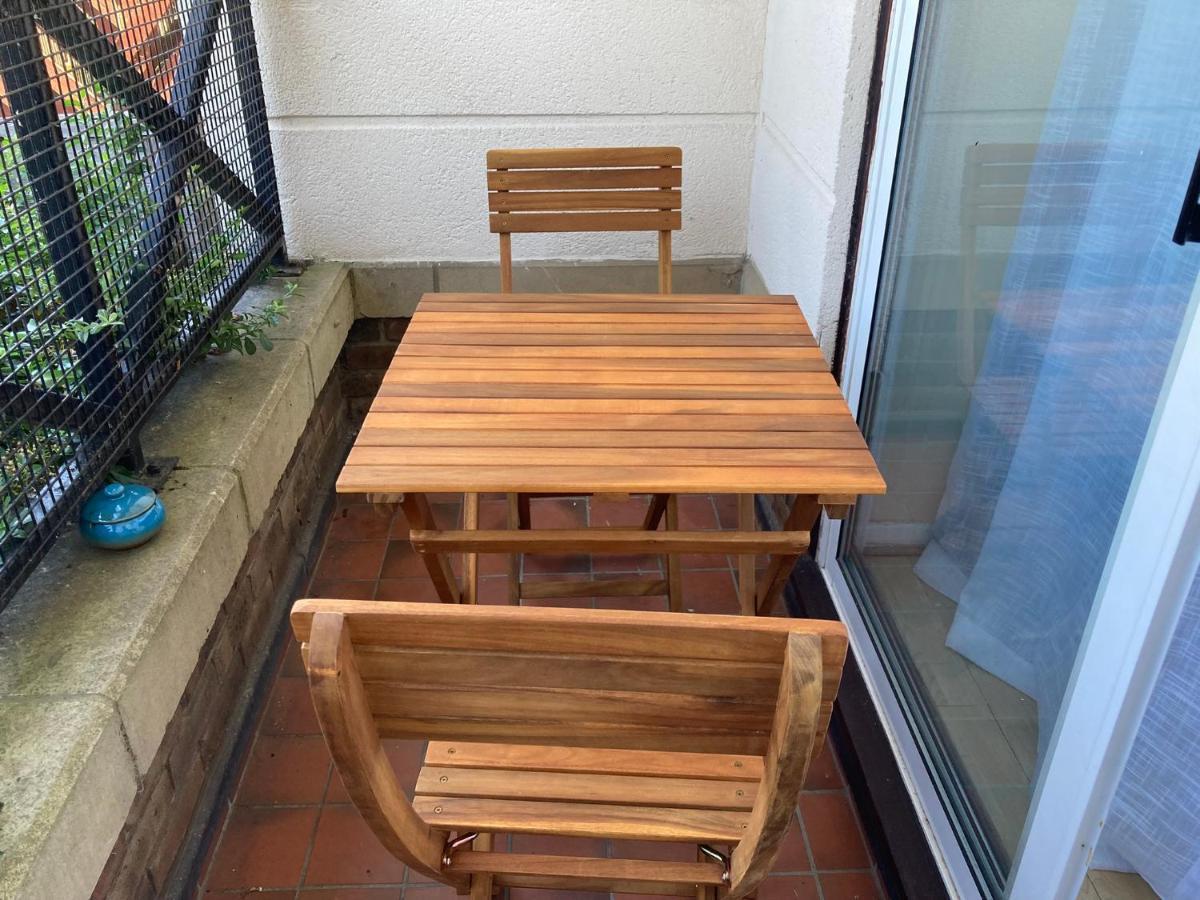 Comfortable Room With Private Balcony And Shared House London Ngoại thất bức ảnh